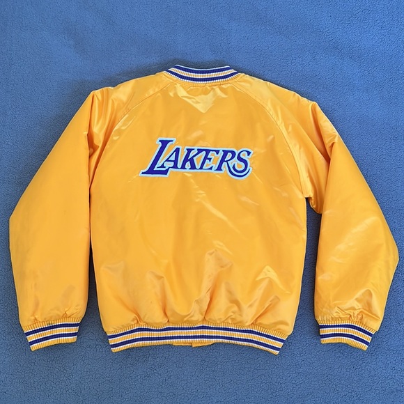Los Angeles Lakers Jacket - Picture 2 of 3